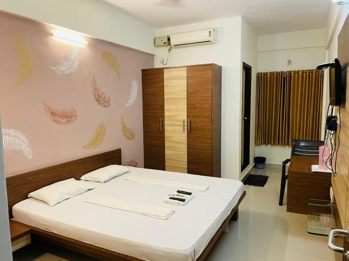 Hotel Radha Pangala Eksteriør billede
