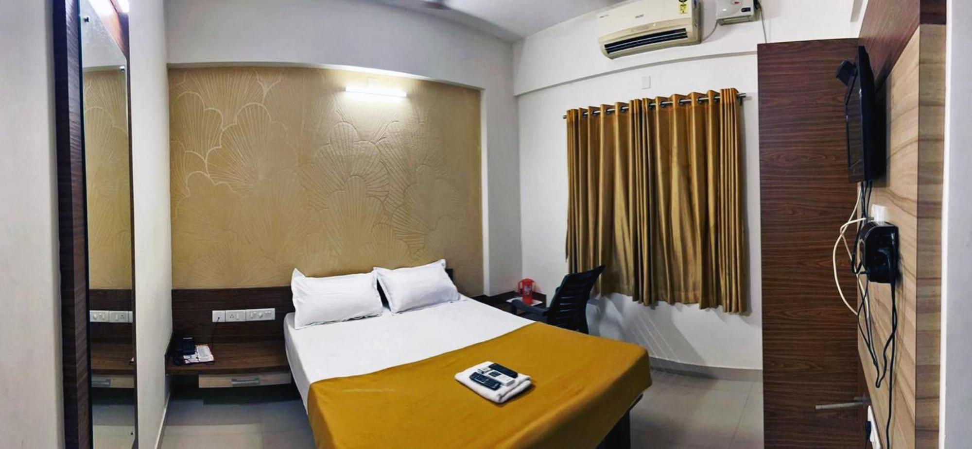 Hotel Radha Pangala Eksteriør billede